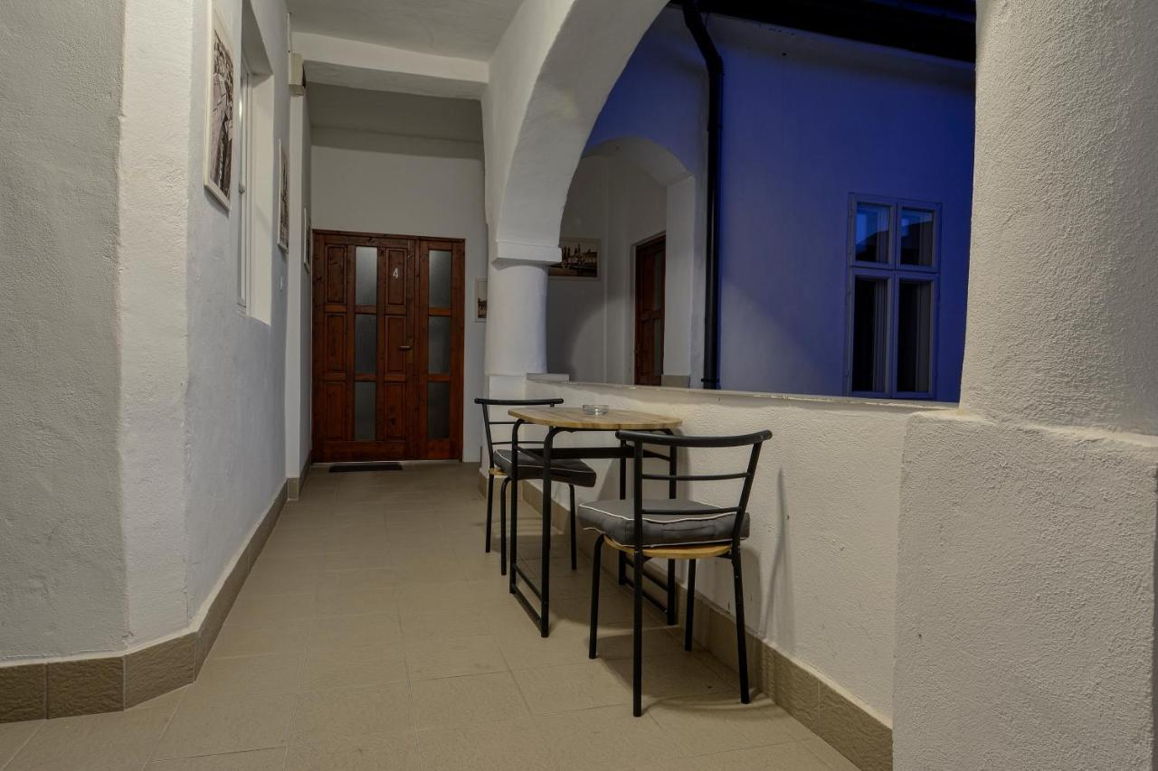 Demetrovics Udvarhaz Eger Exterior photo